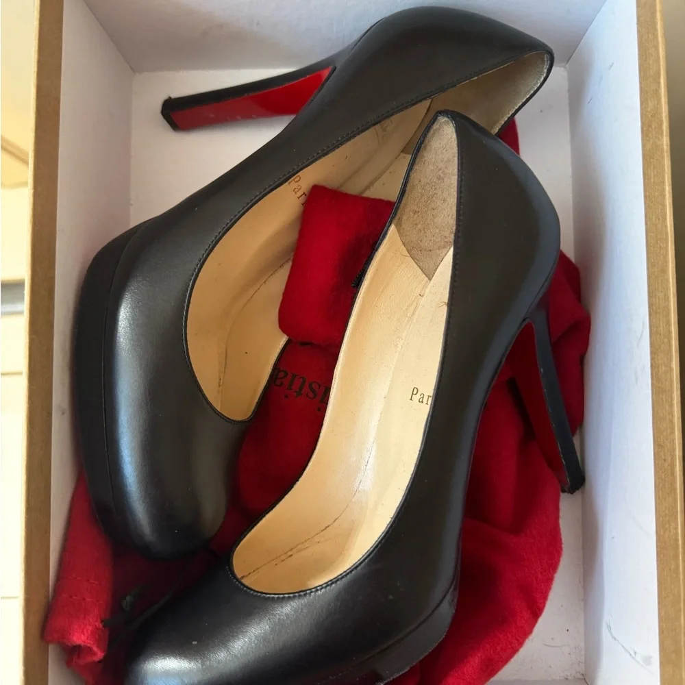 Christian Louboutin Leather Pumps - Picture 3 of 5